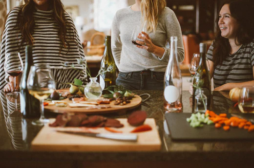 Women drinking wines