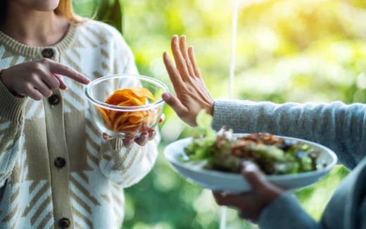 Rejecting chips for salad